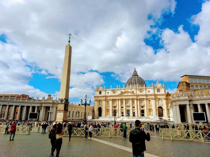 A látogatók "párolgása" miatt kell a Sixtus-kápolna freskóját tisztítani